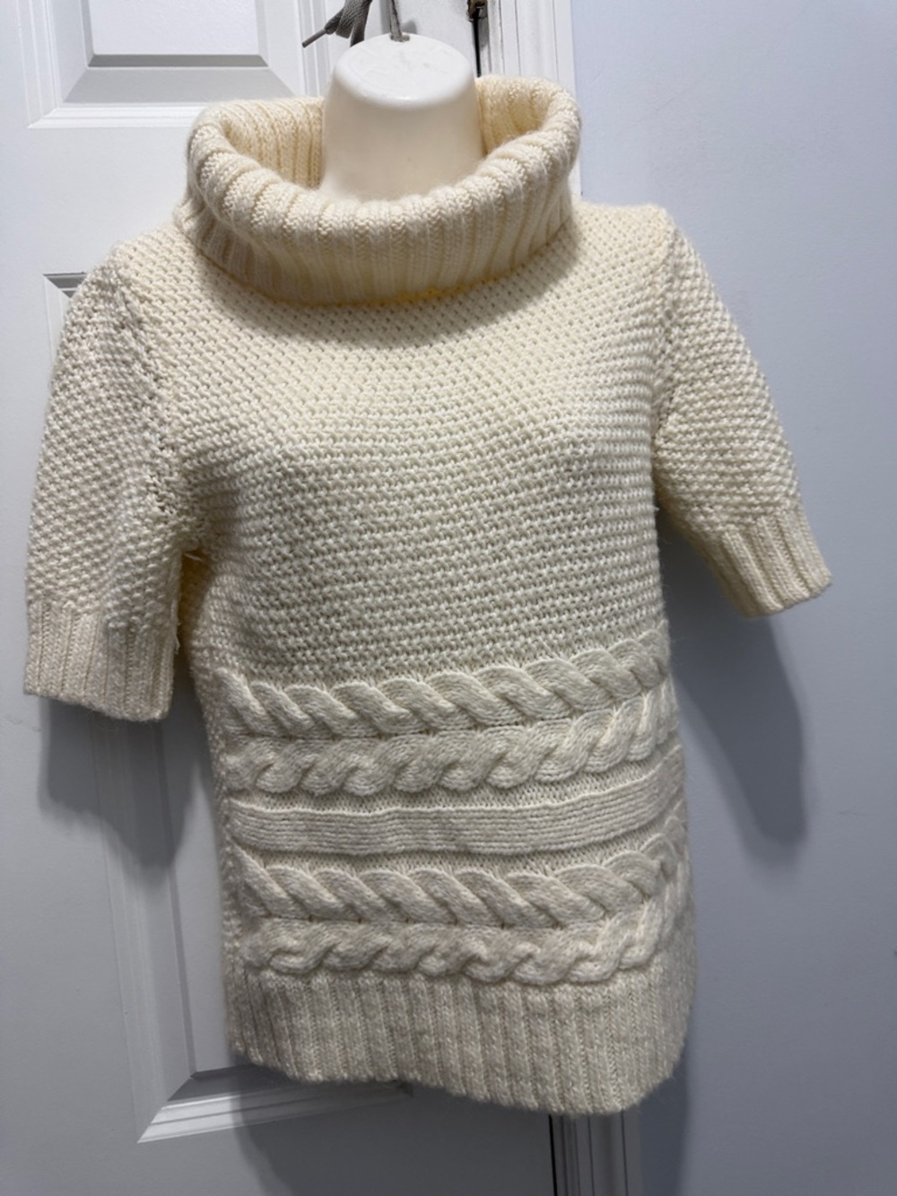 LOFT Cream Cowl Neck alpa/ wool blend Sweater size m
